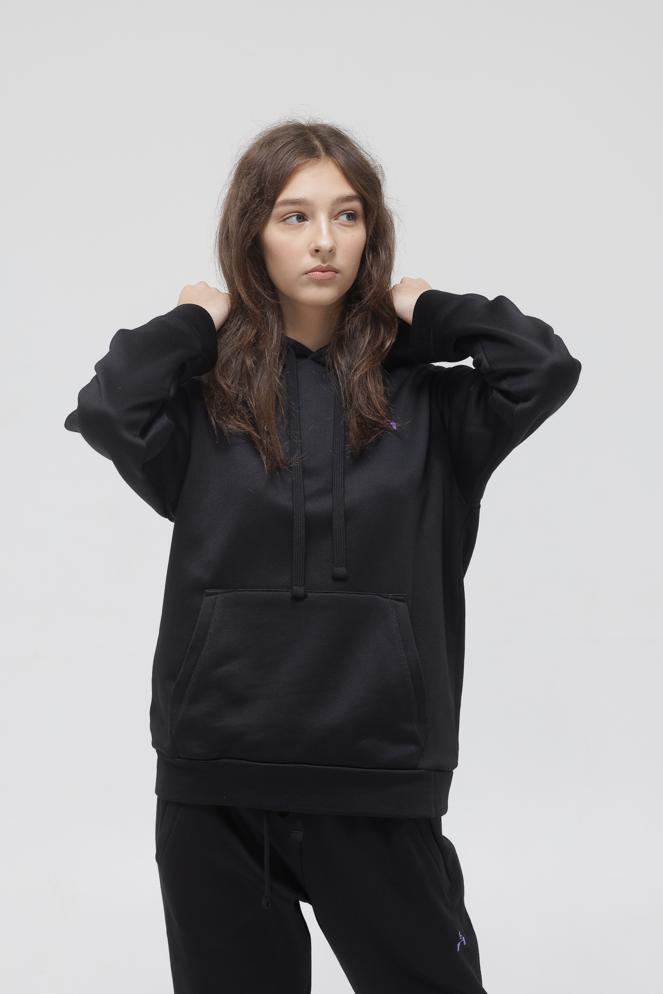 HOODIE BLACK